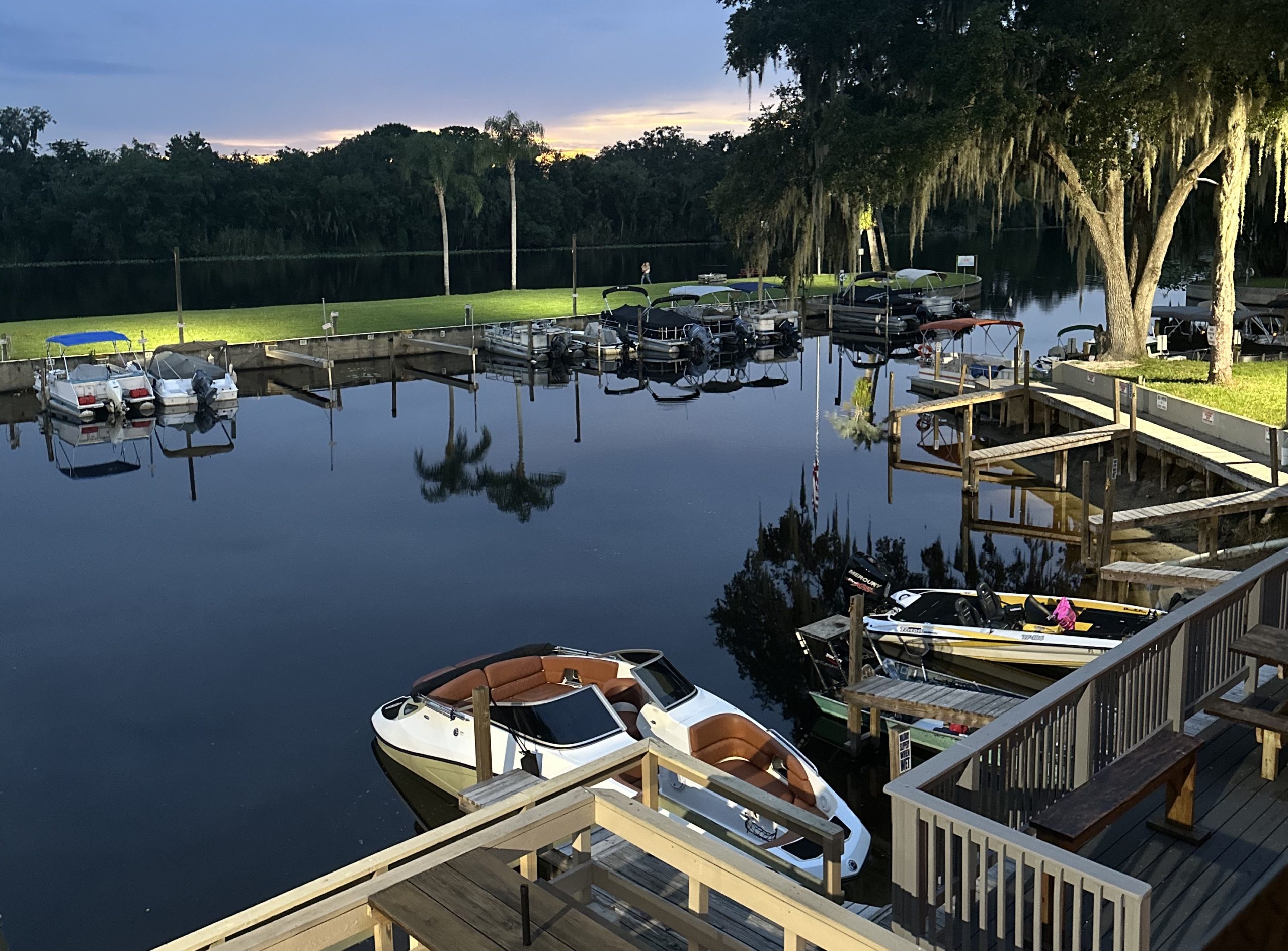 waterfront dining
