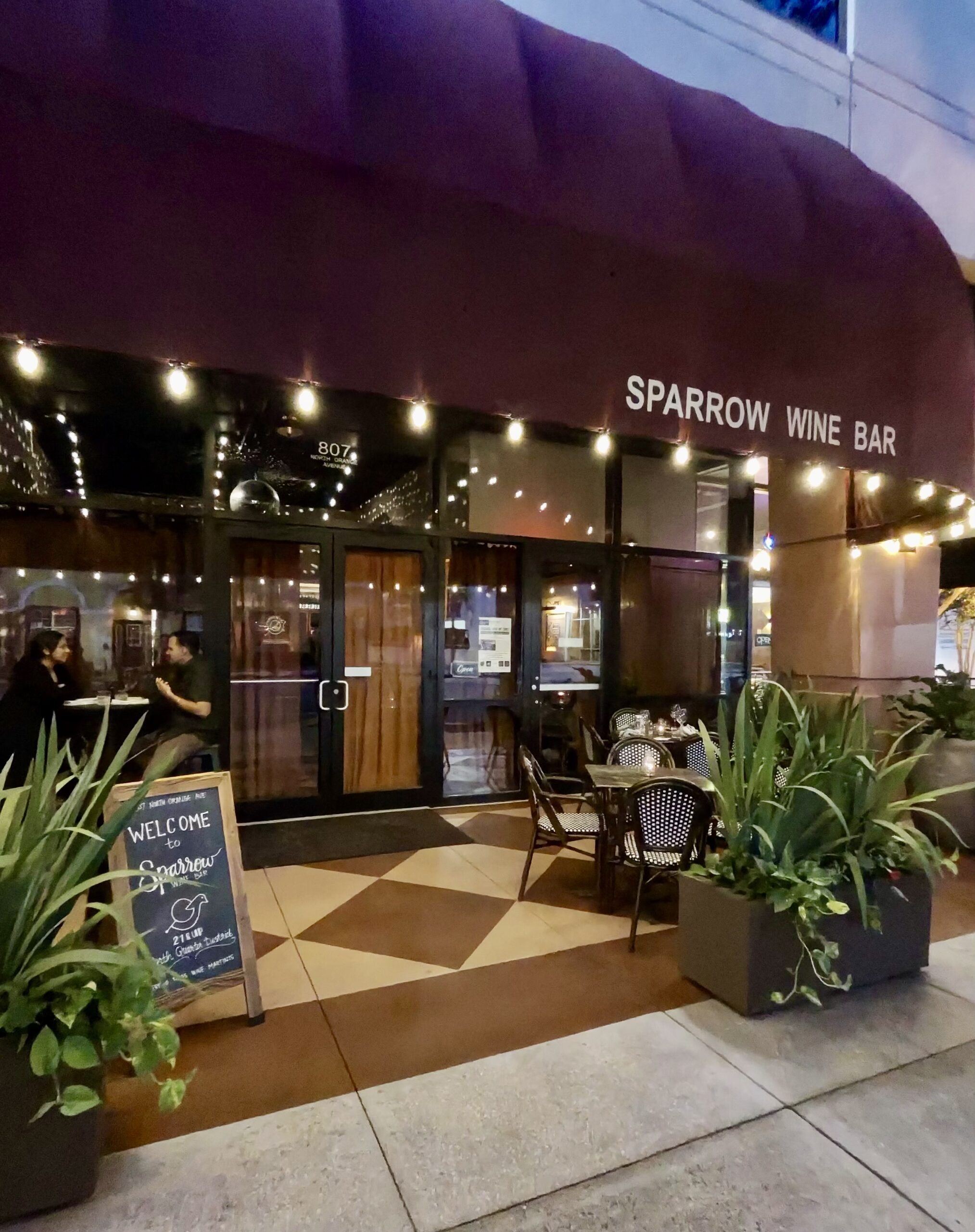 sparrow wine bar orlando exterior