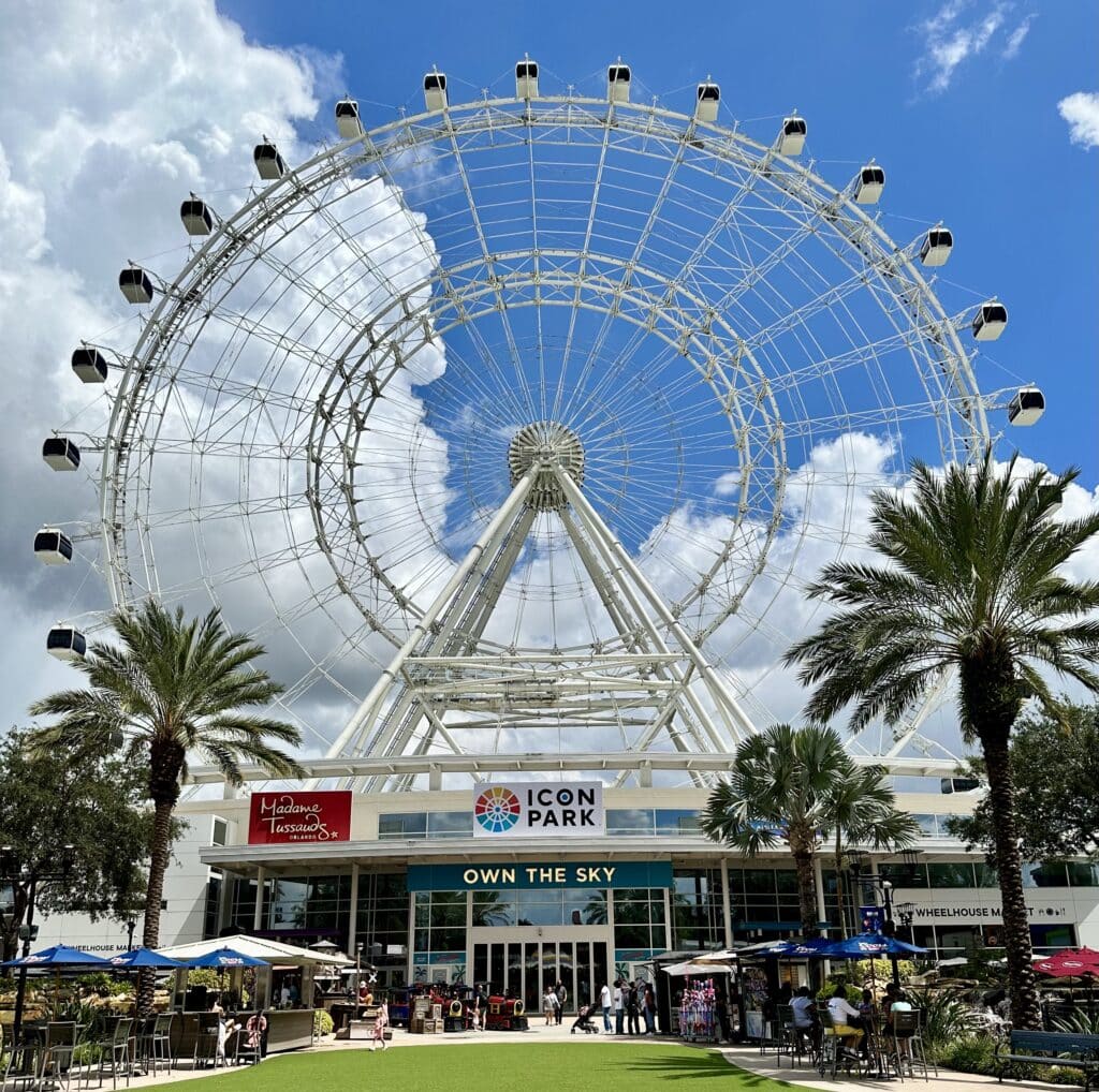 Icon Park Icon park the eye