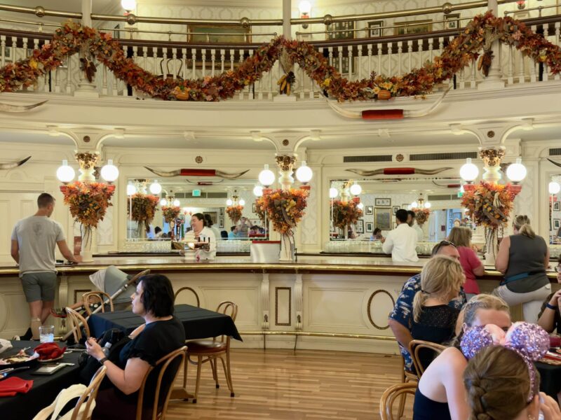 stand up bar diamond horseshoe